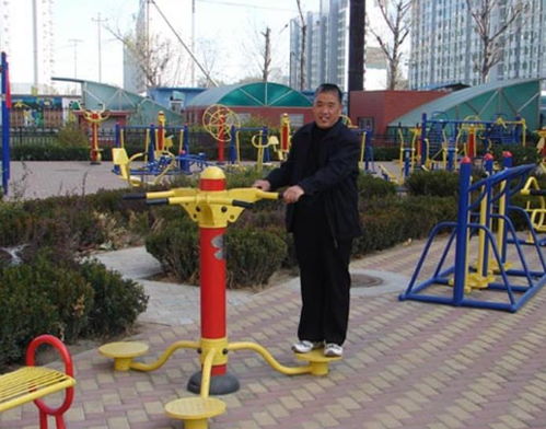 早晨是减肥的 重要期 ,如果做到4点,体重或许会慢慢降下来